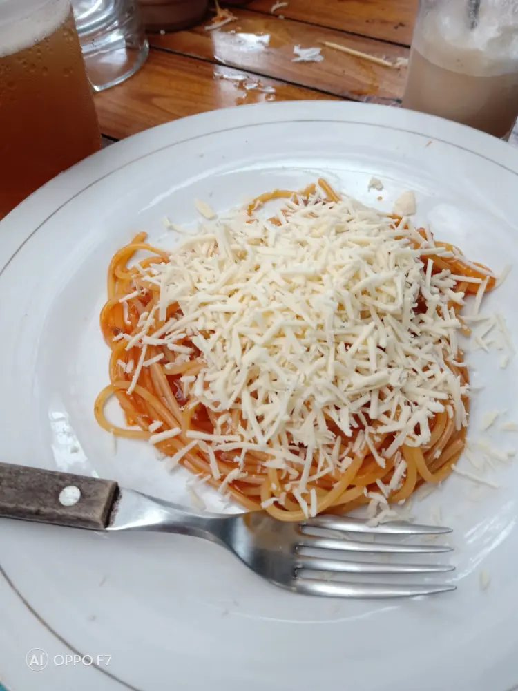 D'Rumahibu Cafe&Resto 6